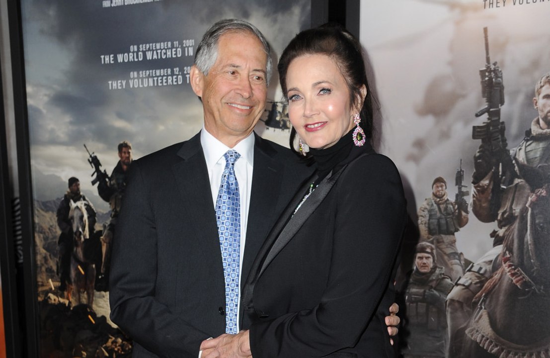 Lynda Carter pays tribute to late husband on social media