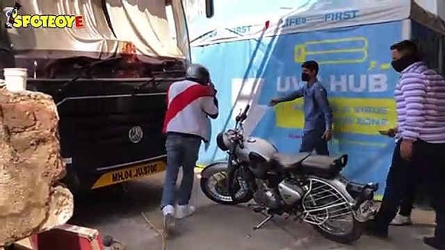 Kartik Aaryan and Shilpa Shetty spotted at Film City | SpotboyE