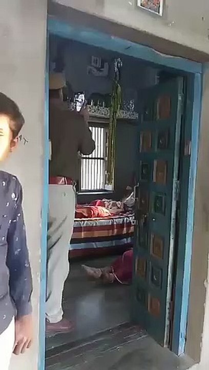 नवविवाहिता की संदिग्ध हालात में मौत, गला घोंटने का आरोप