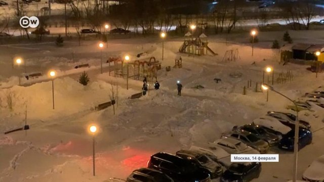 Как проходил флешмоб с фонариками в поддержку Навального (15.02.2021)