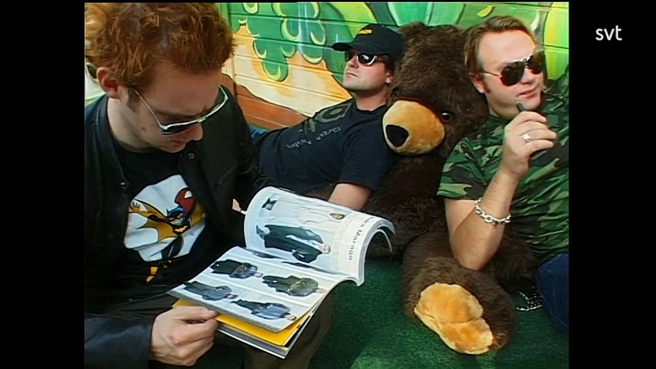 Så nära får ingen gå - ett år med Kent