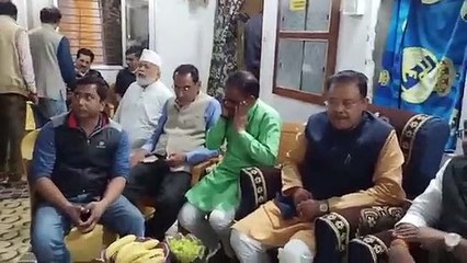 शाजापुर में शर्मा परिवार के घर पहुंचे पूर्व मंत्री कमलेश्वर पटेल