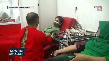 Stok Darah Menipis, Persit Sukabumi Sumbangkan Darahnya