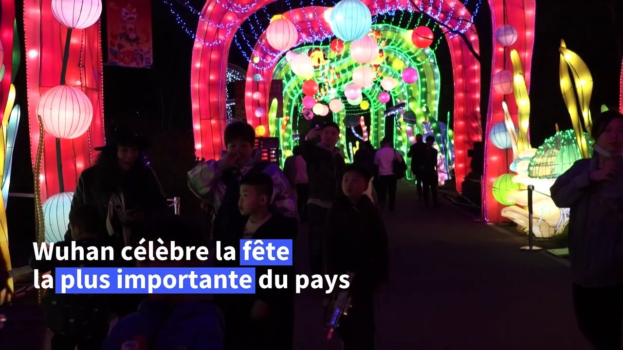 Chine: Wuhan fête le Nouvel An lunaire