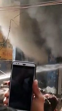 इलेक्ट्रॉनिक की दुकान में लगी आग, लाखों का इलेक्ट्रॉनिक सामान जलकर हुआ खाक