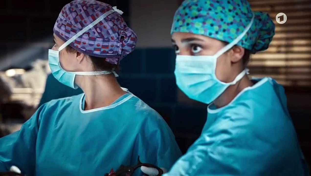 In aller Freundschaft: Die jungen Ärzte: Schmerzgrenzen | Folge 247