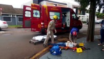 Mulher fica ferida após colisão entre carros em rotatória da Rua Manaus, no Tropical