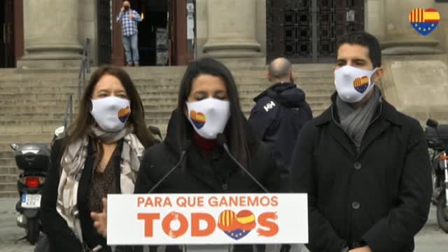 Arrimadas hace un llamamiento al voto 'constitucionalista': El independentismo dirá que no existimos