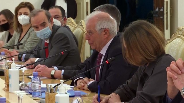 Crisi Russia-Ue, Lavrov: Volete la pace? Allora preparatevi alla guerra