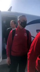 شاهد.. لحظة وصول طائرة النادي الأهلي لمطار القاهرة✈️