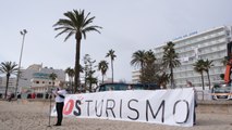 SOS Turismo protesta para pedir ayudas frente a la pandemia