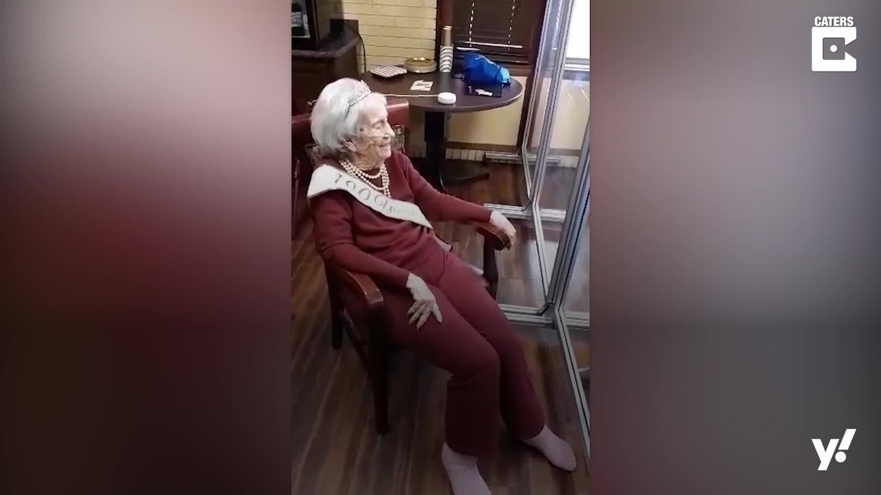 100-Jährige tanzt an ihrem Geburtstag