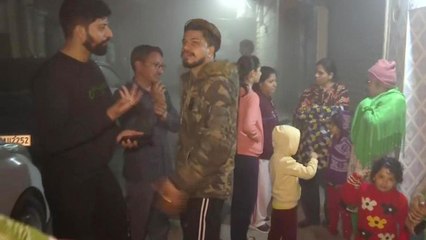 People run out of homes as tremors jolt parts of North India