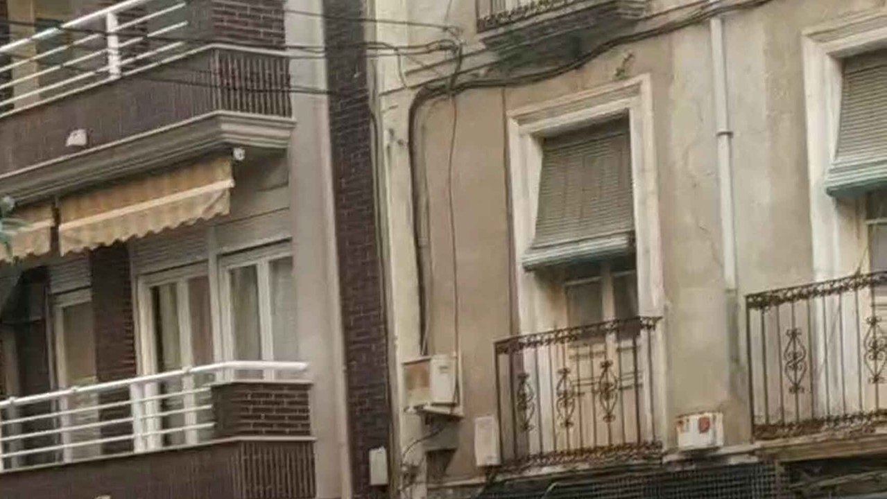 Paliza en Linares de dos policías a un padre y su hija (3)