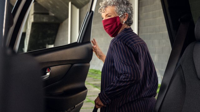 Lyft to Allow Customers to Order Rides for Loved Ones, Track Their Trip