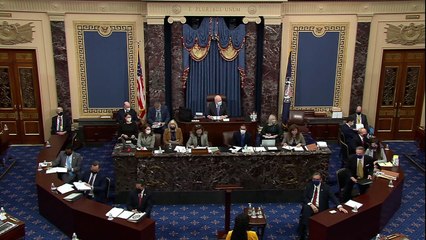 Advogados de Trump exigem sua absolvição