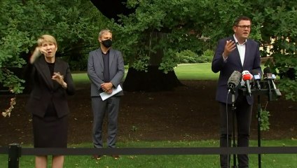 International flights to Victoria to be suspended during lockdown