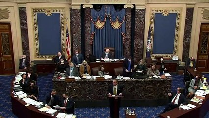 Télécharger la video: Trump lawyer FLABBERGASTED at question from Sen. Bernie Sanders at impeachment trial