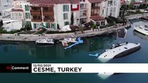 شاهد: إعصار مدمر يضرب منتجع يطل على ساحل تركيا الغربي