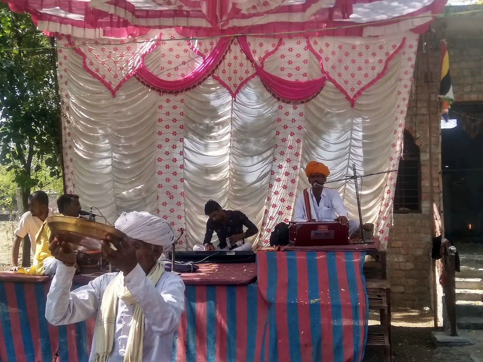 धर्मराज मंदिर में देवनारायण भगवान की कथा का आयोजन