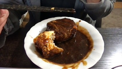 肉厚最高のハンバーグ300gを食す2/13