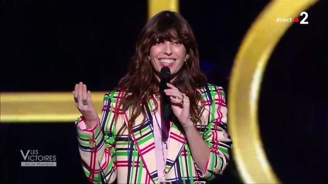 Jane Birkin récompensée d'une Victoire d'honneur aux 36e Victoires de la musique.