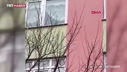 Yangında mahsur kalan iki çocuğu kurtarma seferberliği kamerada