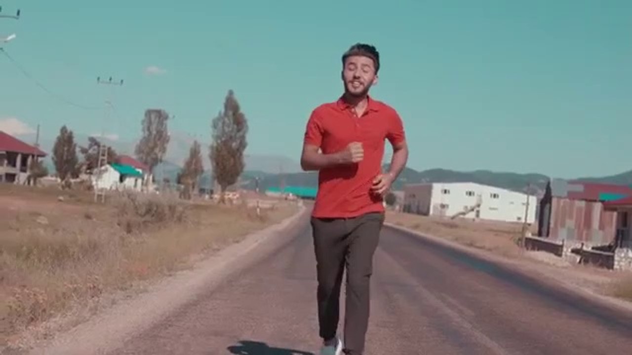 Baran Bari - Ninniri (Official Clip)