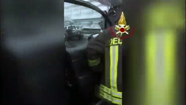 Torino, maxi-tamponamento in autostrada: oltre 20 veicoli, 2 morti e 18 feriti (3 rossi)