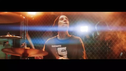 YUNGBLUD, Machine Gun Kelly - acting like that (Official Music Video)