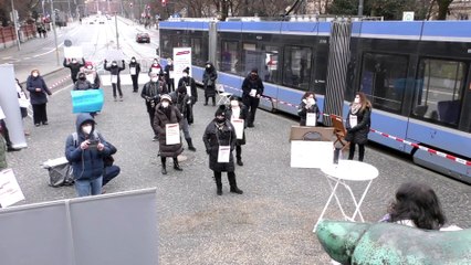 #beautybranchestehtauf​ Demo in München - KosmetikerInnen gegen die weitere Schließung ihrer Betriebe