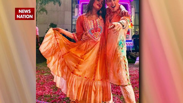 विदेशी घर में देसी तरीके से देसी गर्ल प्रियंका का गृहप्रवेश