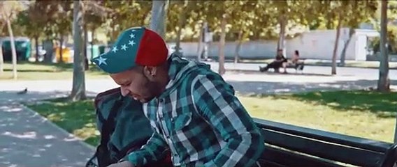 Nestor Chayele te invita a ver Lejos de Casa (trailer)