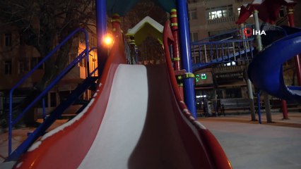 Kırklareli’nde kar yağışı etkili oluyor