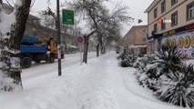 - Bulgaristan’da kar yağışı nedeniyle Türkiye plakalı 30 tır mahsur kaldı