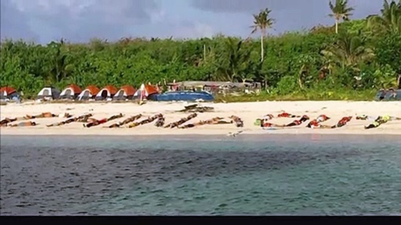 South China Sea: War fears as Philippines threatens gunfire in escalating row with Beijing