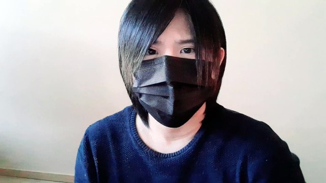 驚愕.....NY州知事クオモ、乳首にピアス！