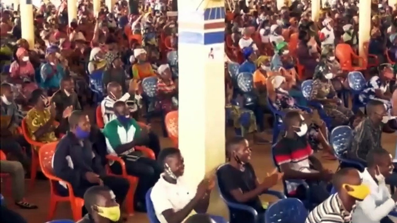 Togo : ce pasteur défie tous les marabouts du monde pour un affrontement seul contre eux tous