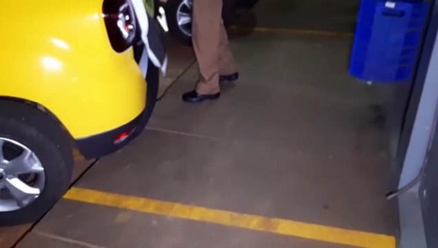 Pai agride filha e acaba detido