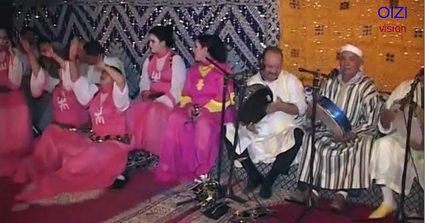 TAMAZIGHTE DU MOYEN ATLAS ... مجموعة من عمالقة الاغنية الامازيغية بالاطلس المتوسط_