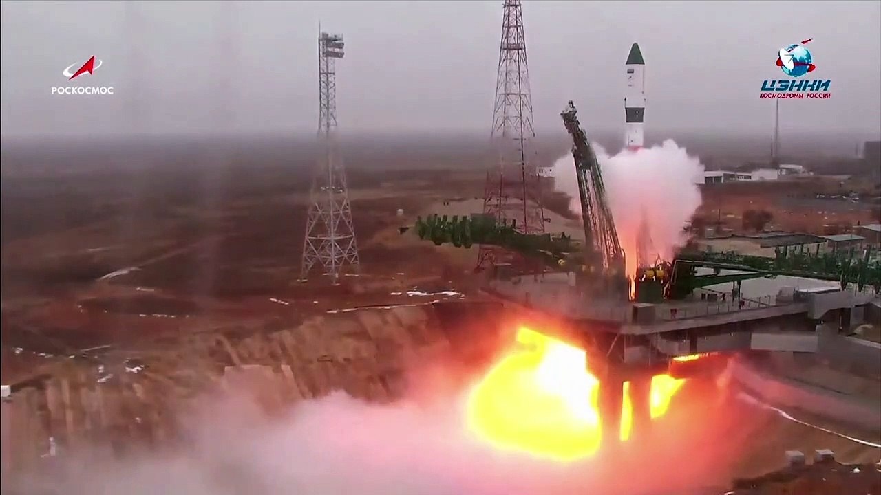 Грузовой корабль "Прогресс" на пути к МКС