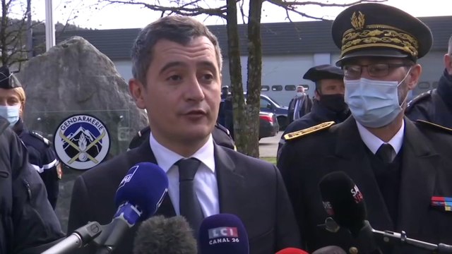 Policiers attaqués à Poissy: pour Gérald Darmanin, agresser un policier, c’est agresser la République