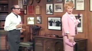 The Lucy Show - Season 6 - Episode 6 - Lucy Gets Jack Benny's Account