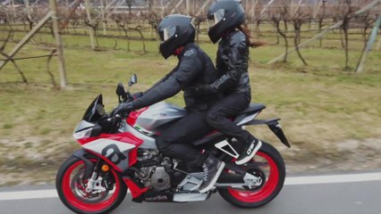 2021 Aprilia Tuono 660 Riding Video