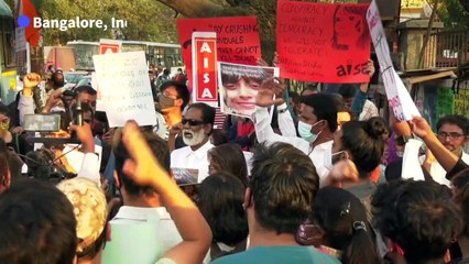 Hundreds protest after Indian climate activist detained