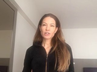 Bi’Bilen Doris Hofer - Videolu Görüş - Evde yaptığım sporlar belimi inceltir mi?