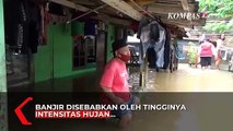 Banjir Setinggi 1 Meter Merendam Permukiman Warga di Cipinang Melayu