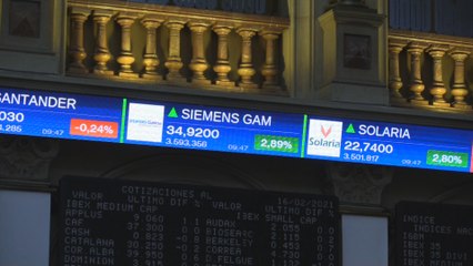 La bolsa española se pasa a las pérdidas tras la apertura y se deja los 8.200 puntos