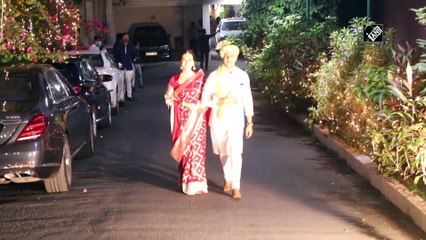 दूसरी बार दुल्हन बनीं अभिनेत्री दीया मिर्जा, वैभव रेखी संग लिए फेरे