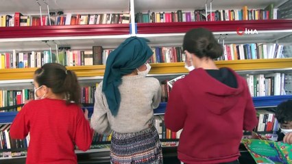 - Gezici kütüphane çocuklar için köy yollarında
